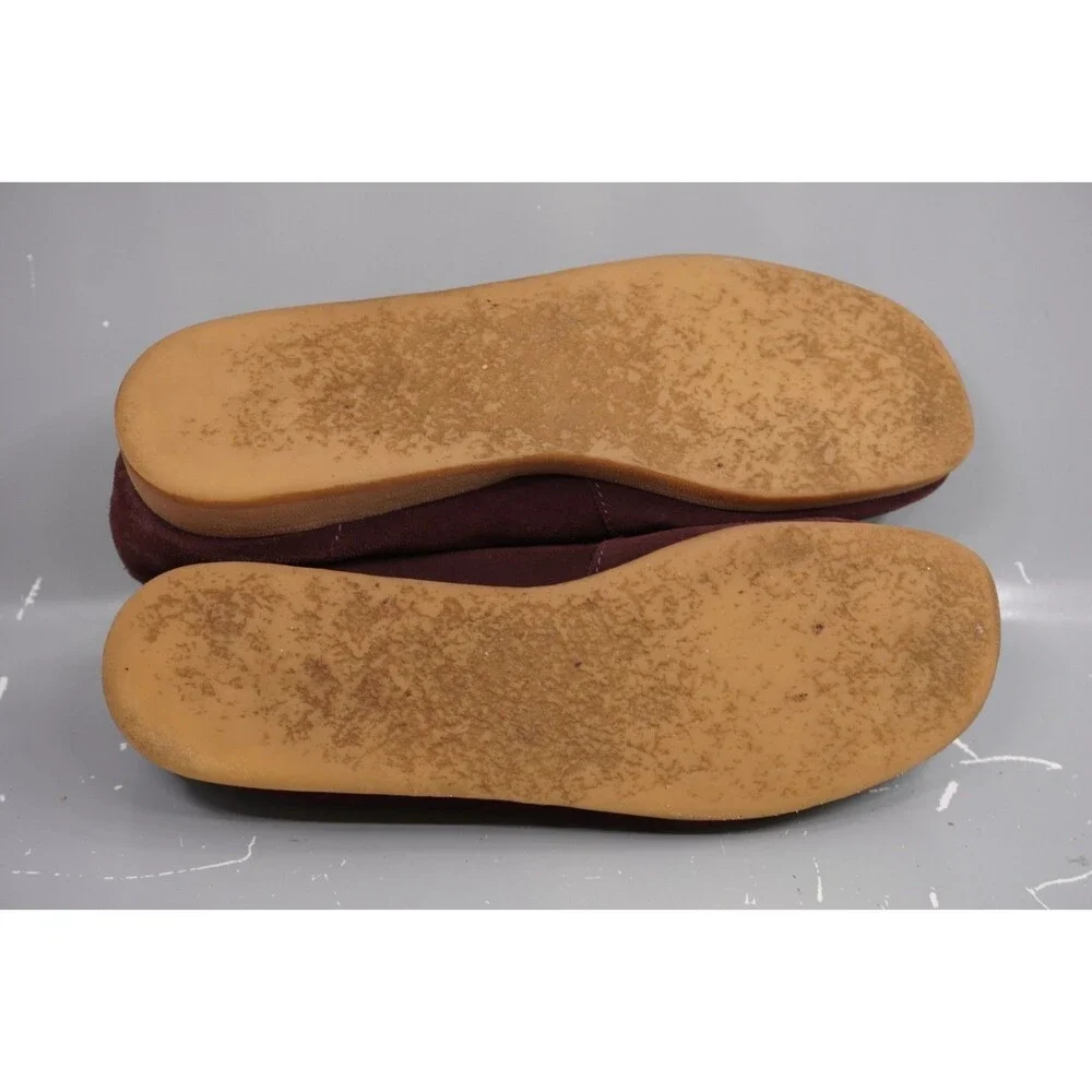 Clarks Originals Wallabee Women's Size 8.5M Deep Red Suede Moc